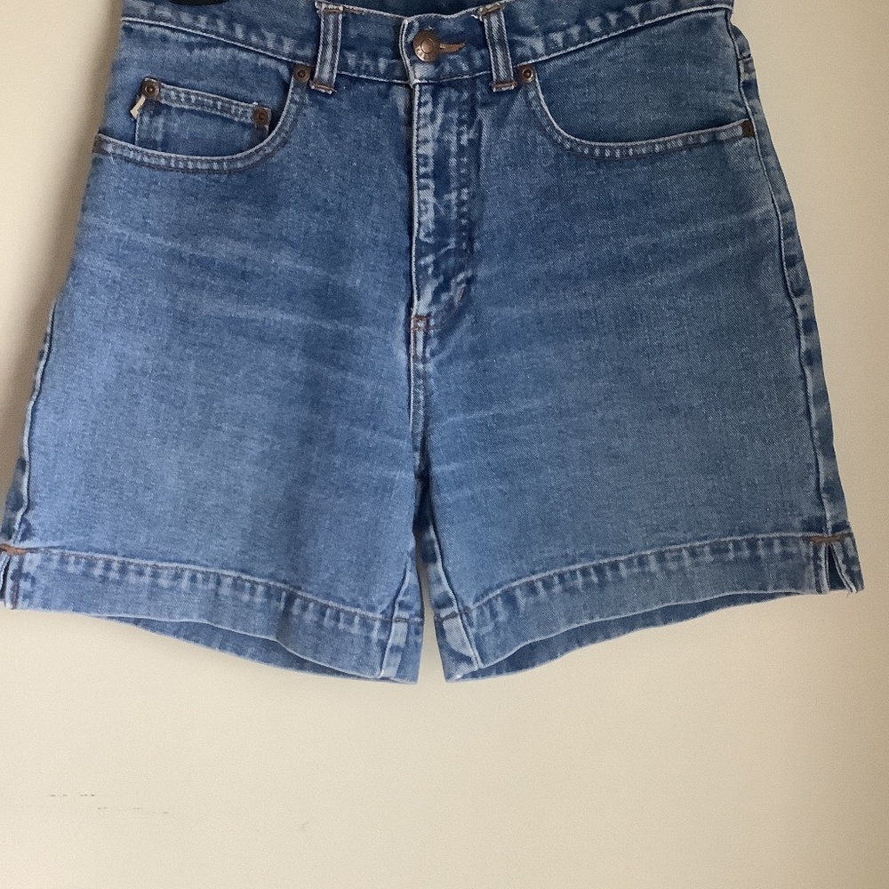 High Sierra High Rise Mom Jean Shorts